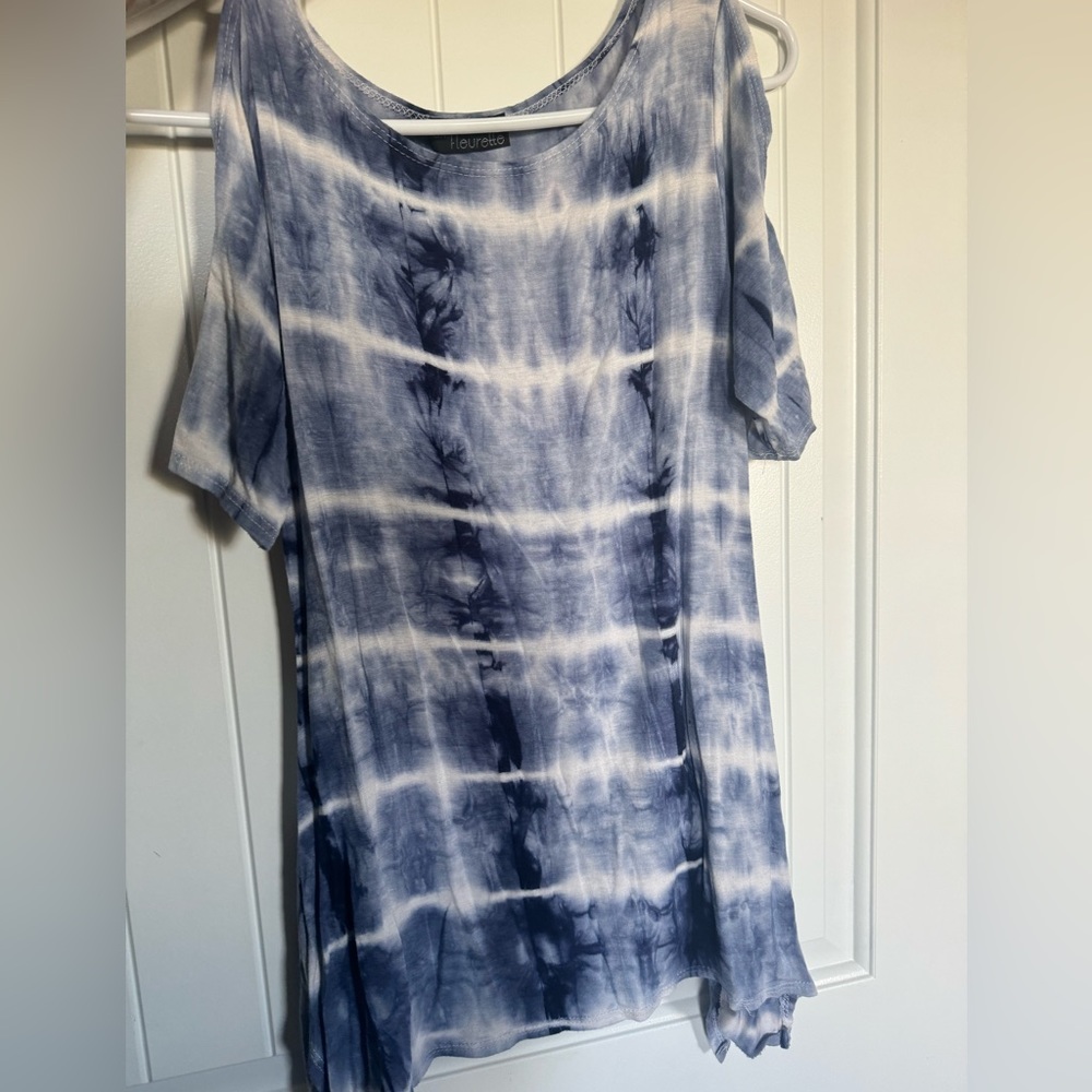 Tie dye tee